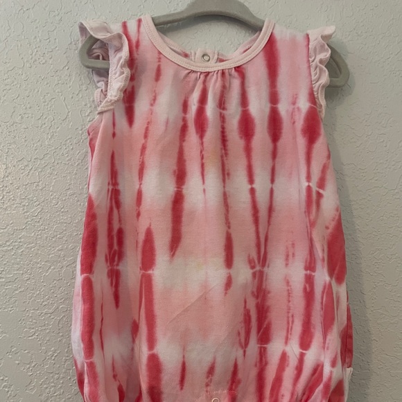 12 Month Burt’s Bees Baby Tie Die Romper - Picture 4 of 5